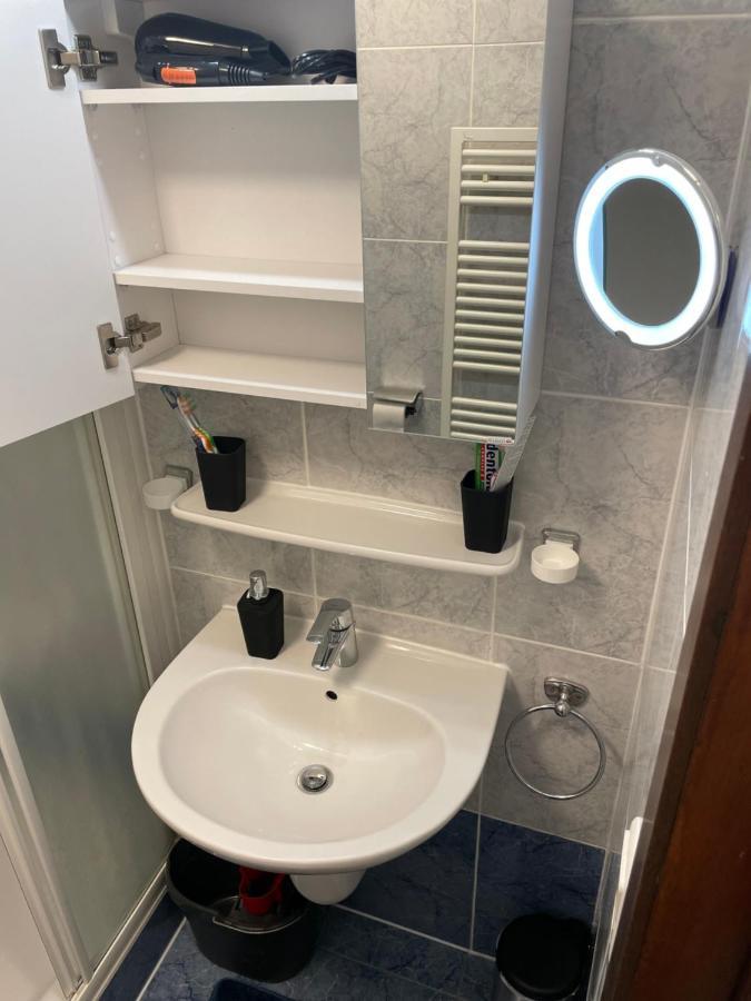Gezellige Studio 1 Slaapkamer, 3Pers,Strand,Zee 50M Ostende Exterior foto