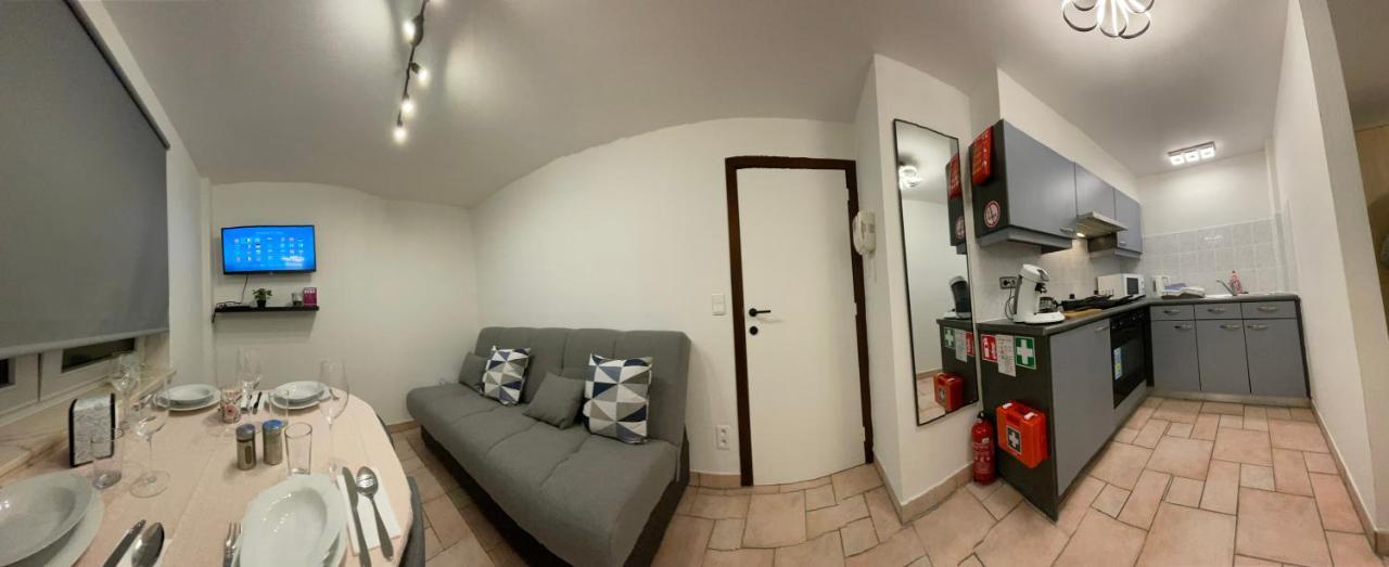 Gezellige Studio 1 Slaapkamer, 3Pers,Strand,Zee 50M Ostende Exterior foto