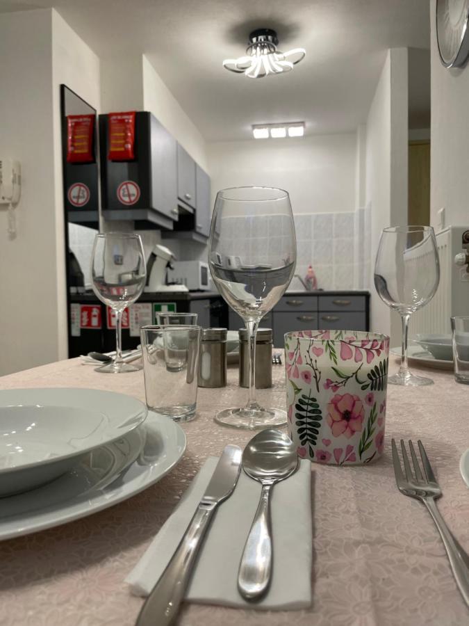 Gezellige Studio 1 Slaapkamer, 3Pers,Strand,Zee 50M Ostende Exterior foto